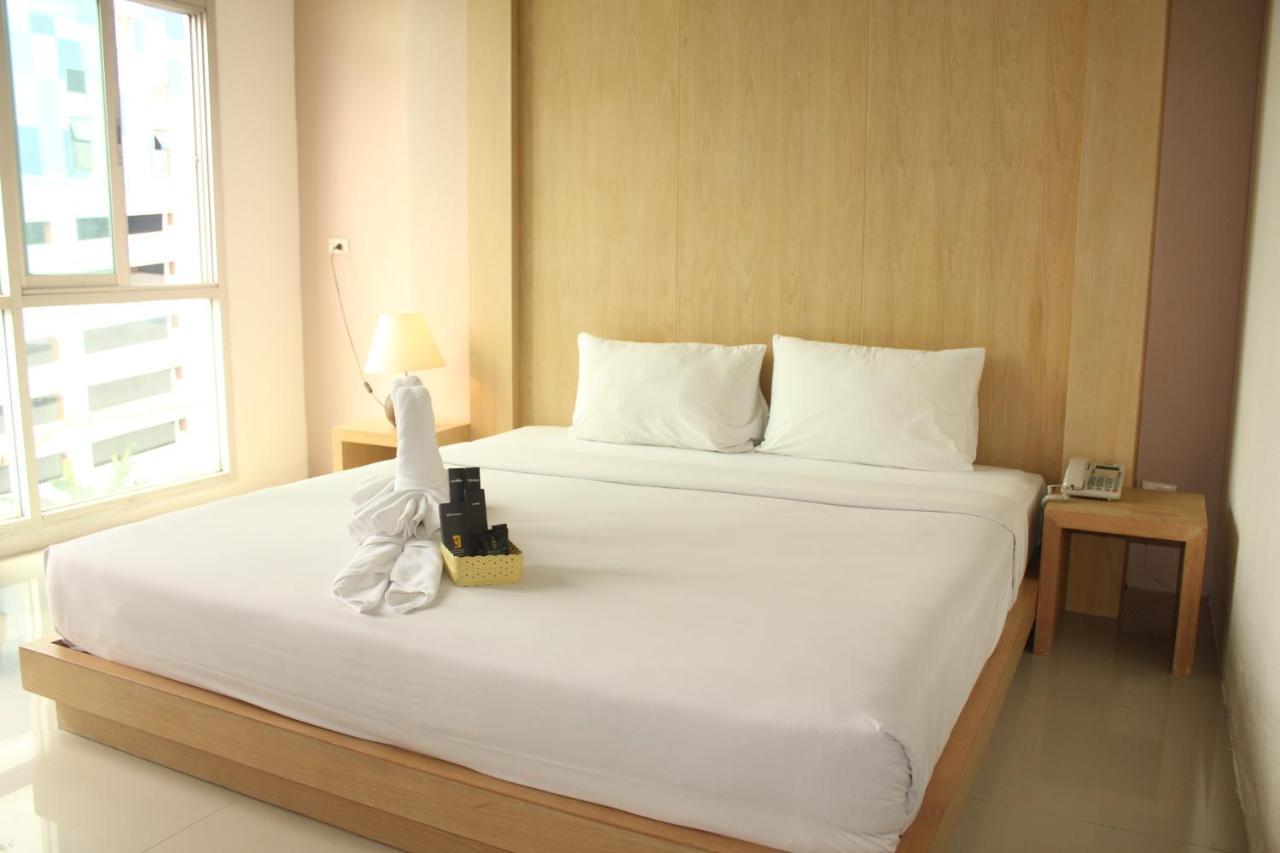 Bansabai Sabaidee Service Apartment Bangkok Extérieur photo