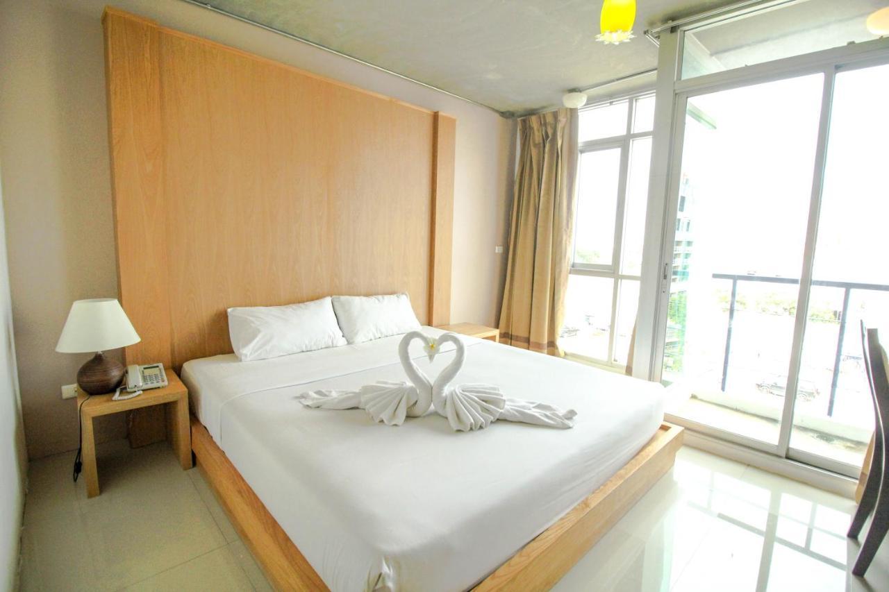 Bansabai Sabaidee Service Apartment Bangkok Extérieur photo