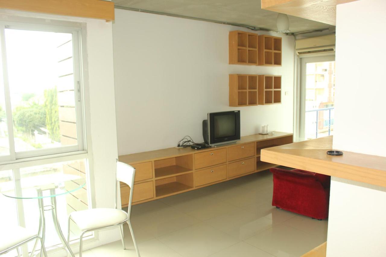 Bansabai Sabaidee Service Apartment Bangkok Extérieur photo