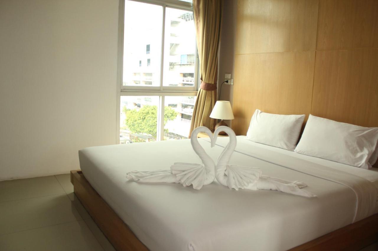 Bansabai Sabaidee Service Apartment Bangkok Extérieur photo