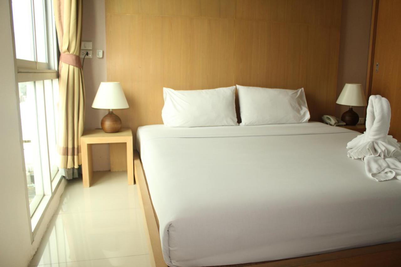 Bansabai Sabaidee Service Apartment Bangkok Extérieur photo